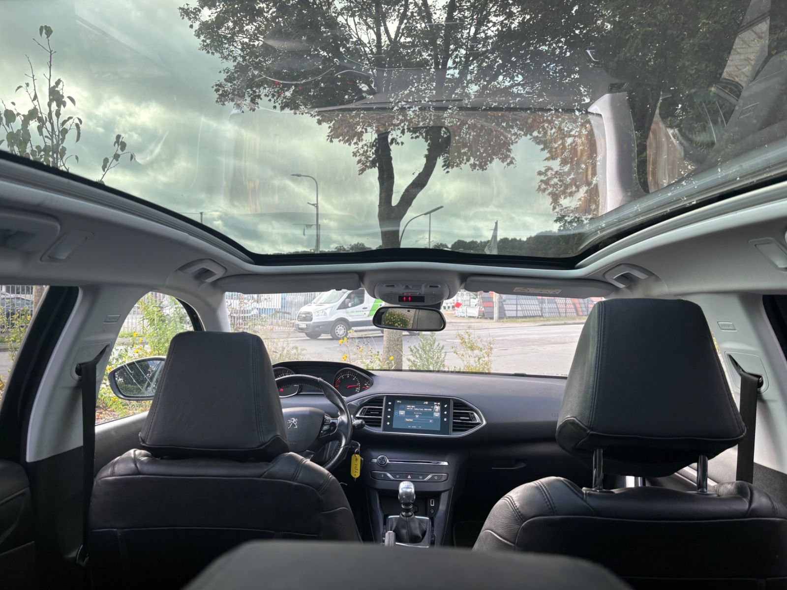 Photo 15 of PEUGEOT 308