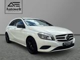 Mercedes-Benz BlueEfficiency*SHZ*PDC*NAVI*TEMPOMANT*KLIMA*ALU - gebrauchte Mercedes-Benz A 180 aus dem Jahr 2012