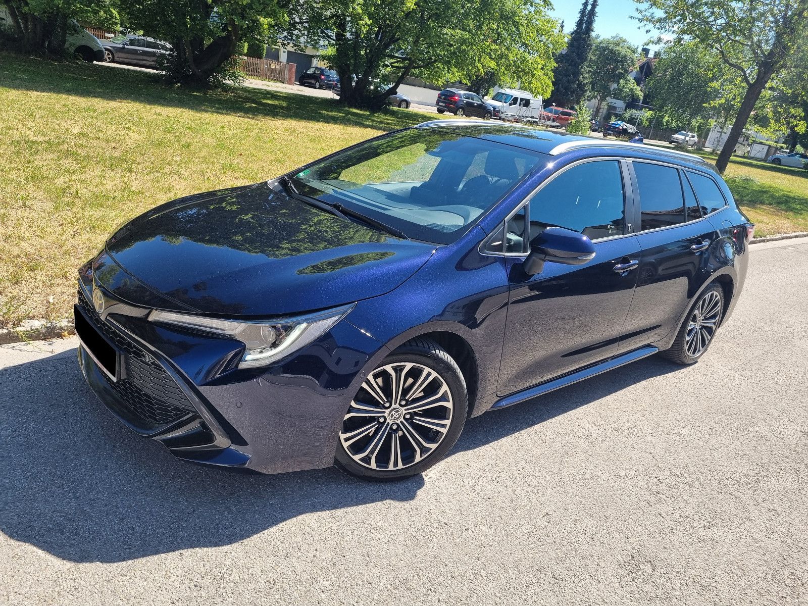Toyota Corolla 2,0 Hybrid Team Deutschl Touring Sports imagem 2