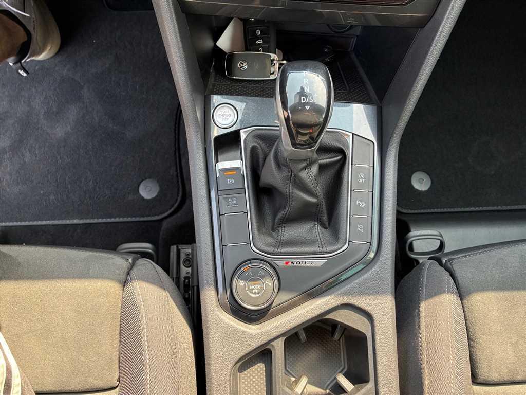 Volkswagen Tiguan Life 2.0 TDI 4MOTION DSG LED Standhz, миниатюра 13