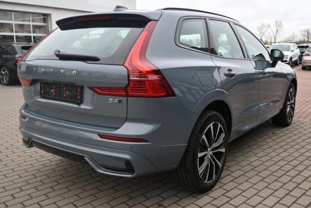 Jiný VOLVO XC60 B4 (d) AWD automatico Plus Dark