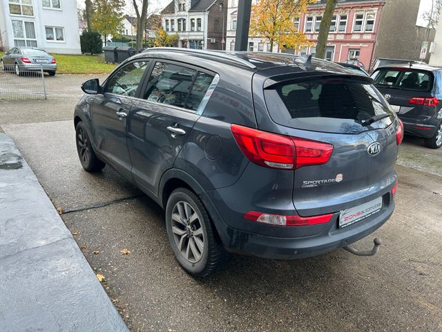 Fahrzeugabbildung Kia Sportage 2.0 Diesel Auto. Allrad+Navi+Kamera+AHK