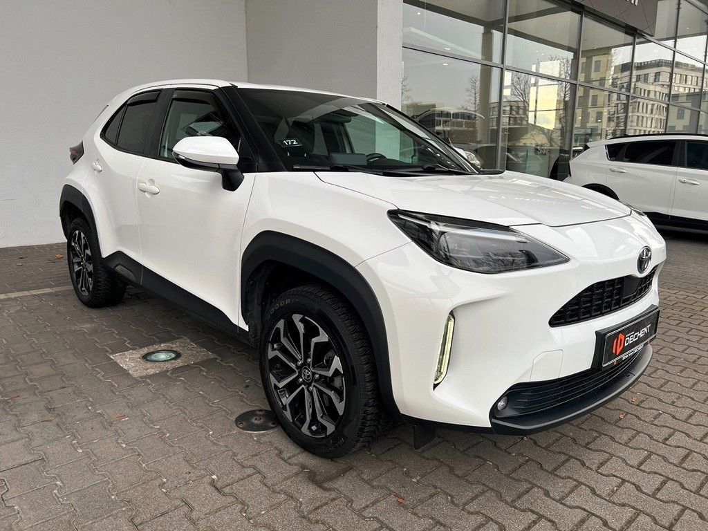 Fahrzeugabbildung Toyota Yaris Cross 1.5 Hybrid NAVI RFKAM