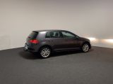 Volkswagen Golf Club & Lounge 1.6TDI Klima PDC BlueTooth - Volkswagen Golf mit Diesel-Antrieb: Limousine, 1.6