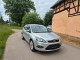 Ford Focus 1,6 ,NUR 30000 km, Rentnerfahrzeug, Top