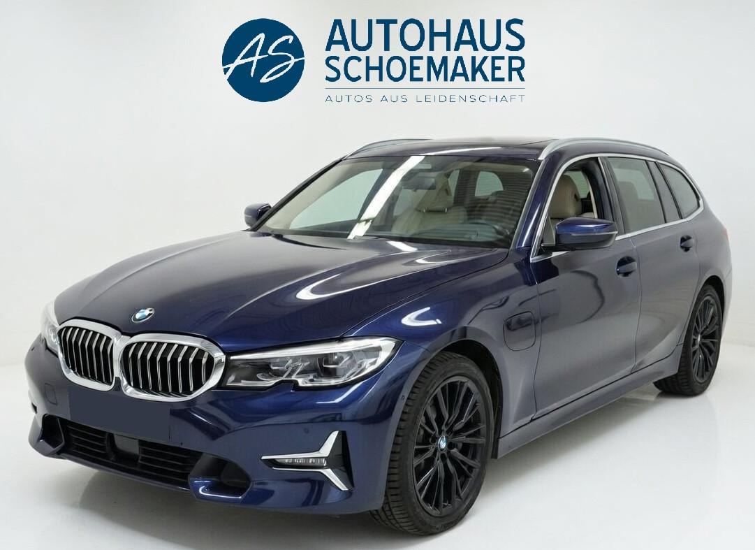 BMW 330e Luxury Line*AHK,Pano,360°HUD,LC-Prof,ACC,HK