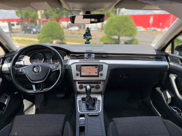Volkswagen Passat Variant - 8