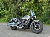 Indian Scout Sixty - INDIAN SCOUT SIXTY
