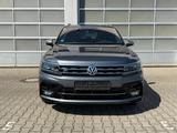 Volkswagen Tiguan Allspace 2.0 TDI 190/PS 3xR-line 4MOTION - Volkswagen Tiguan Allspace mit Diesel-Antrieb: Grau