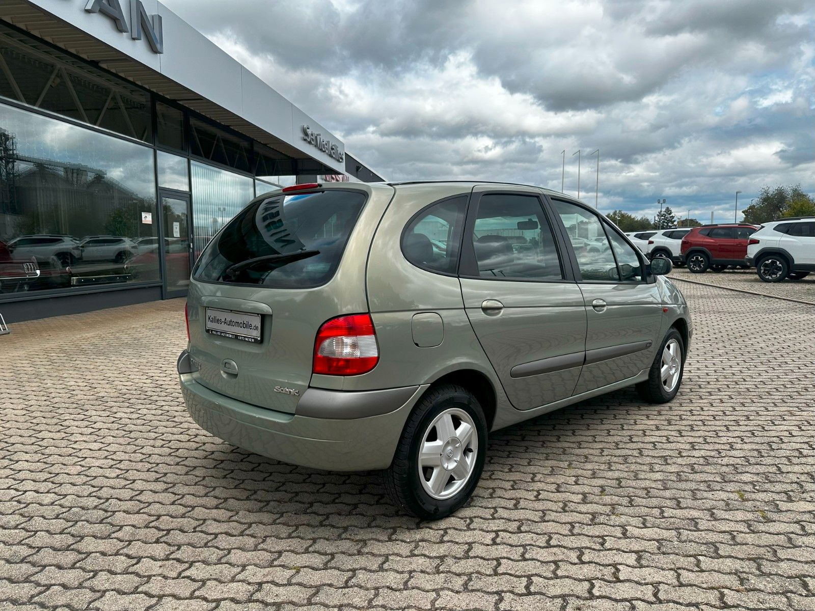 Fahrzeugabbildung Renault Scenic