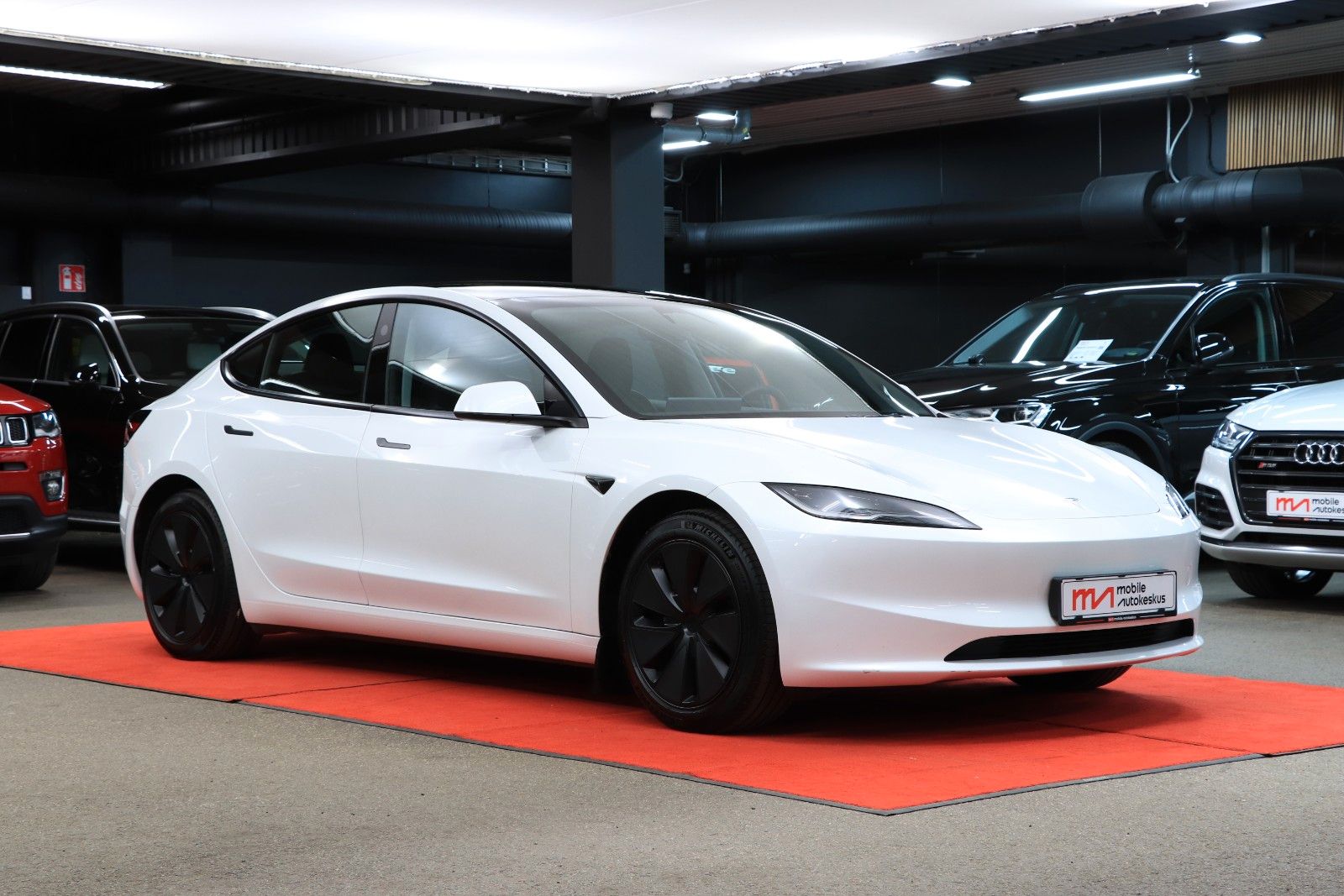TESLA Model 3 Long Range Dual AWD