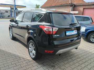 Ford Kuga - 4