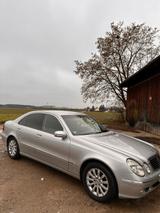Mercedes-Benz Mercedes Benz E-Klasse E320 Service|TÜV - Mercedes-Benz E 320 in München
