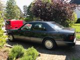 Mercedes-Benz Mercedes 124er 260E Oldtimer - Mercedes-Benz 260 aus 1989
