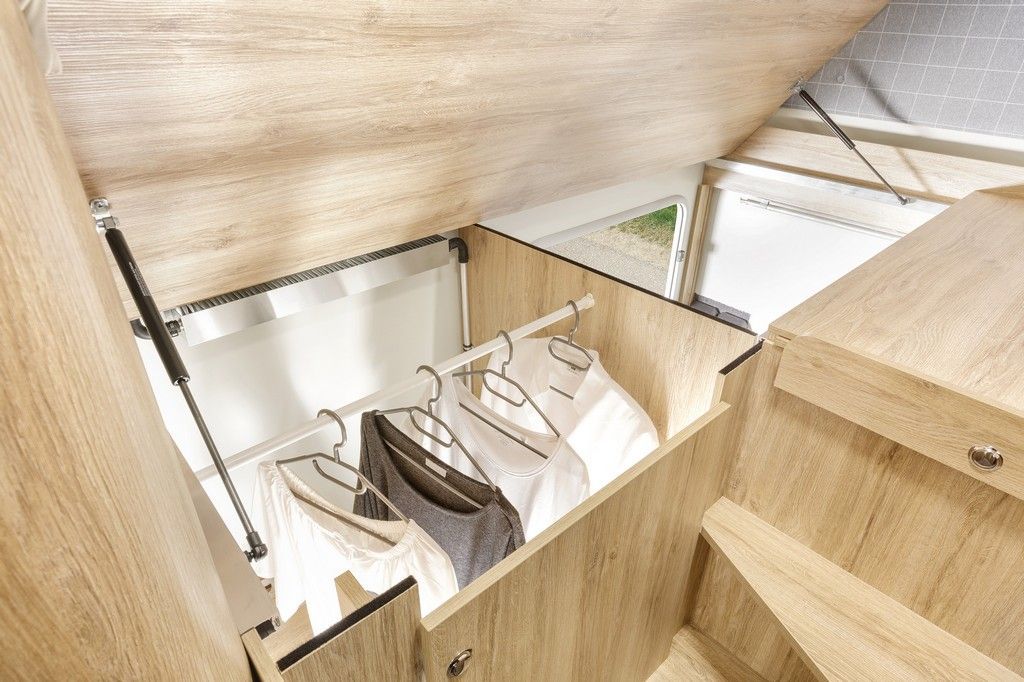 Fahrzeugabbildung Eura Mobil Profila T 695 EB *Black November Preis*