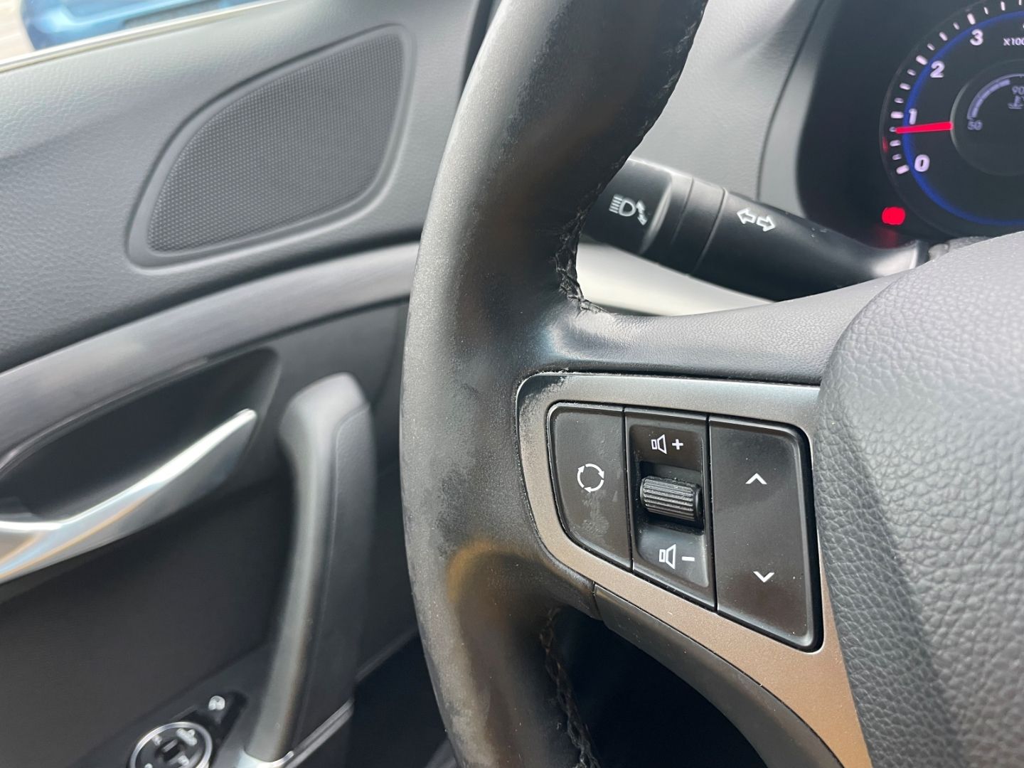 Fahrzeugabbildung Hyundai i40 cw Style Kamera Klima Tempomat Navi SHZ DAB