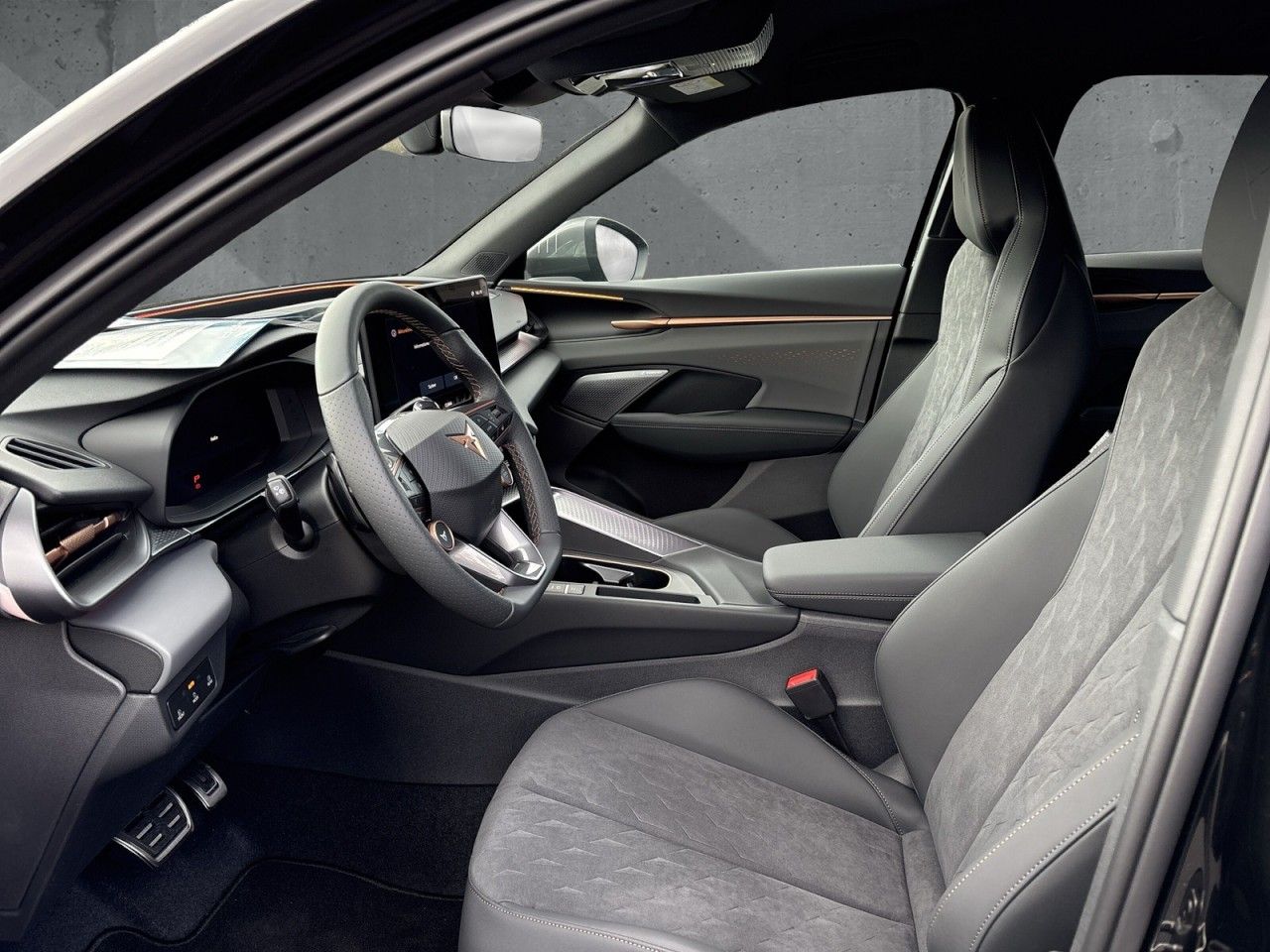 Fahrzeugabbildung CUPRA Terramar 1.5 eTSI DSG