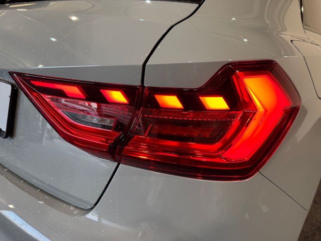 A1 Sportback 40 TFSI S LINE+LED+KAMERA+SONOS+