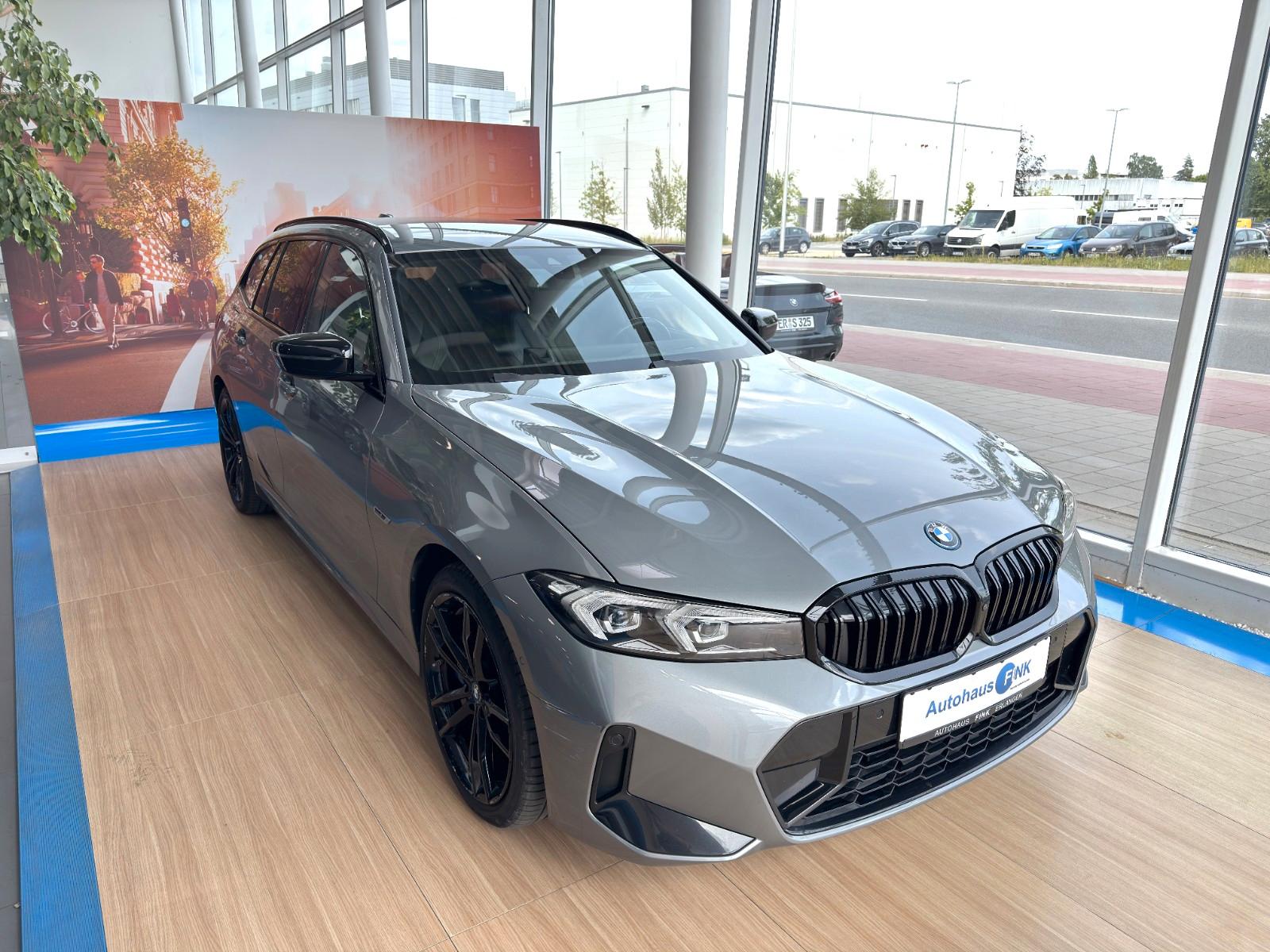 BMW 330e xDrive M Sport Leder Head-Up 360°K. LED