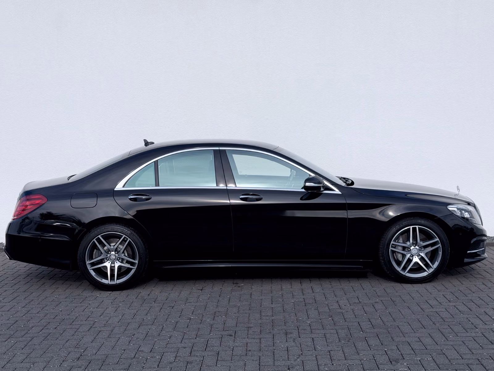 Mercedes-Benz S 500 4Matic Amg Line /NAVI/LED/ACC/CAM/BURMEST/