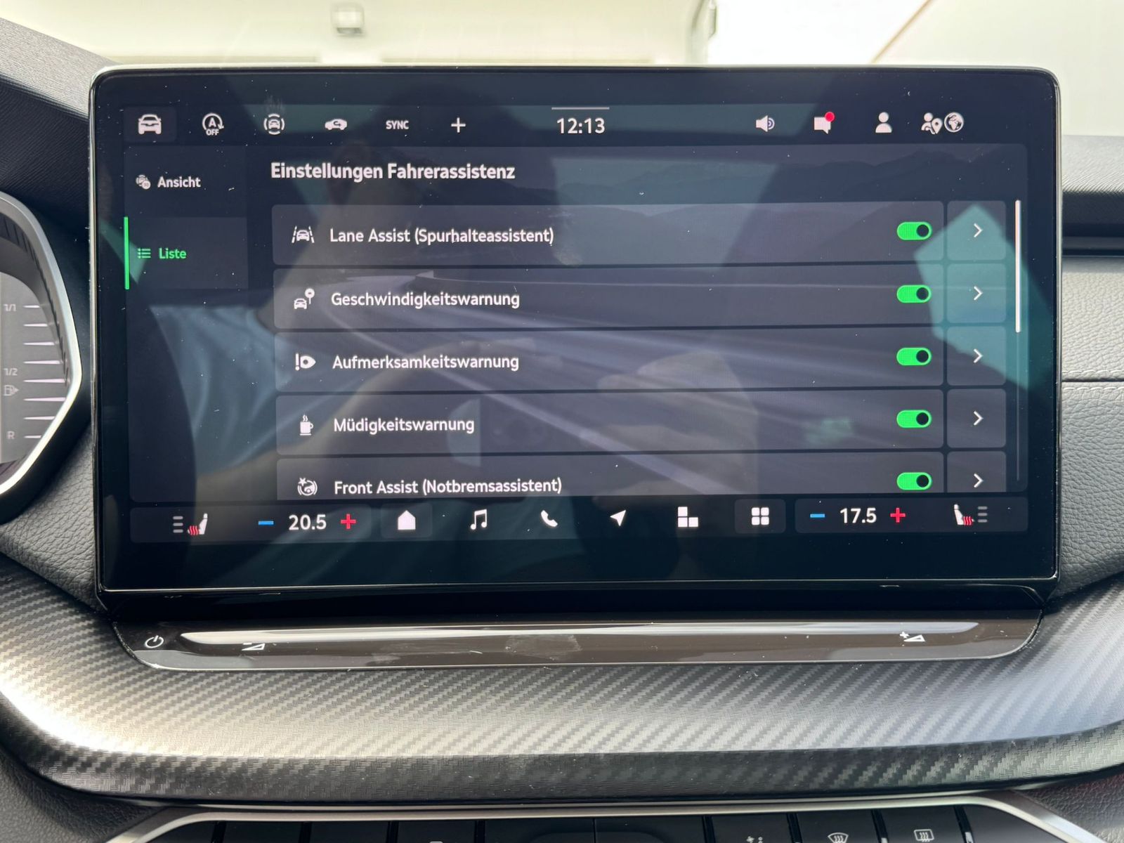 Fahrzeugabbildung SKODA Octavia 2.0 DSG Sportline MATRIX*PANO*CANT.*5J.G