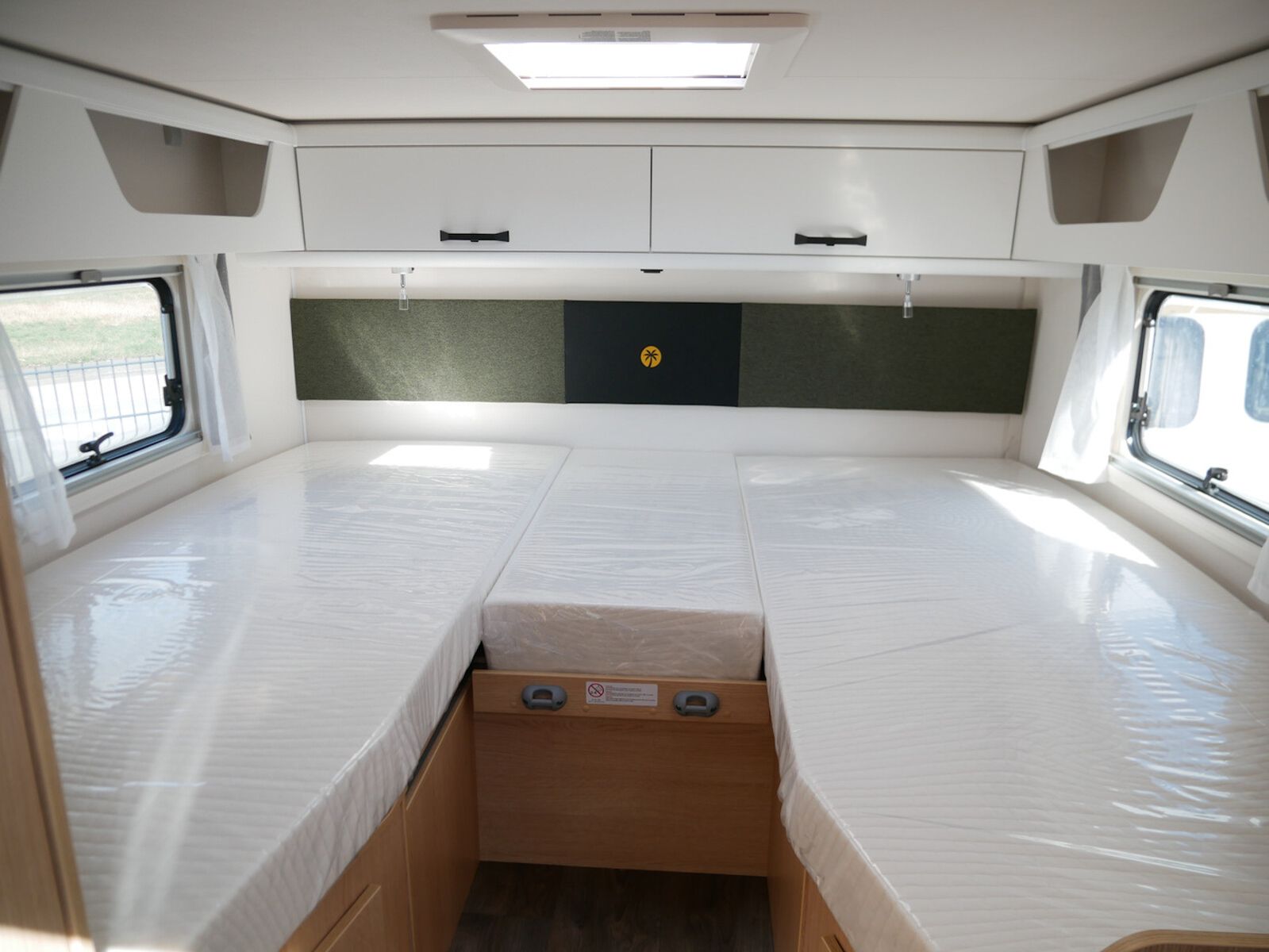 Fahrzeugabbildung Sunlight Adventure T 68 Hubbett, Automatik