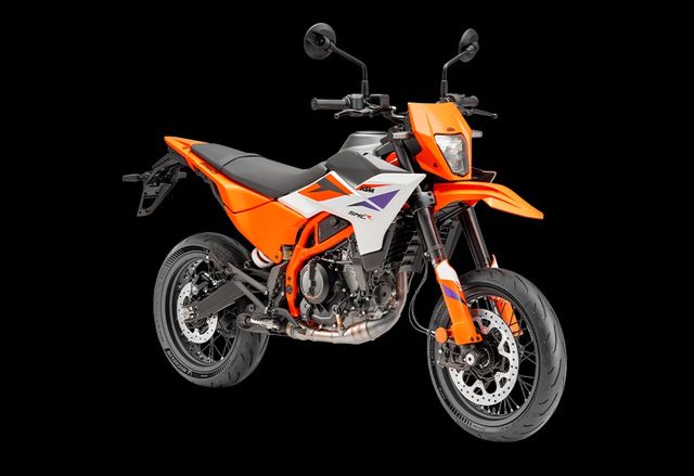 KTM 390 SMC R 2025 JETZT VORBESTELLEN!