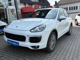 Porsche Cayenne S Diesel/20"RS/LUFTF/PCM/SHZ/100LT/AHK/ - Porsche in Lüdenscheid