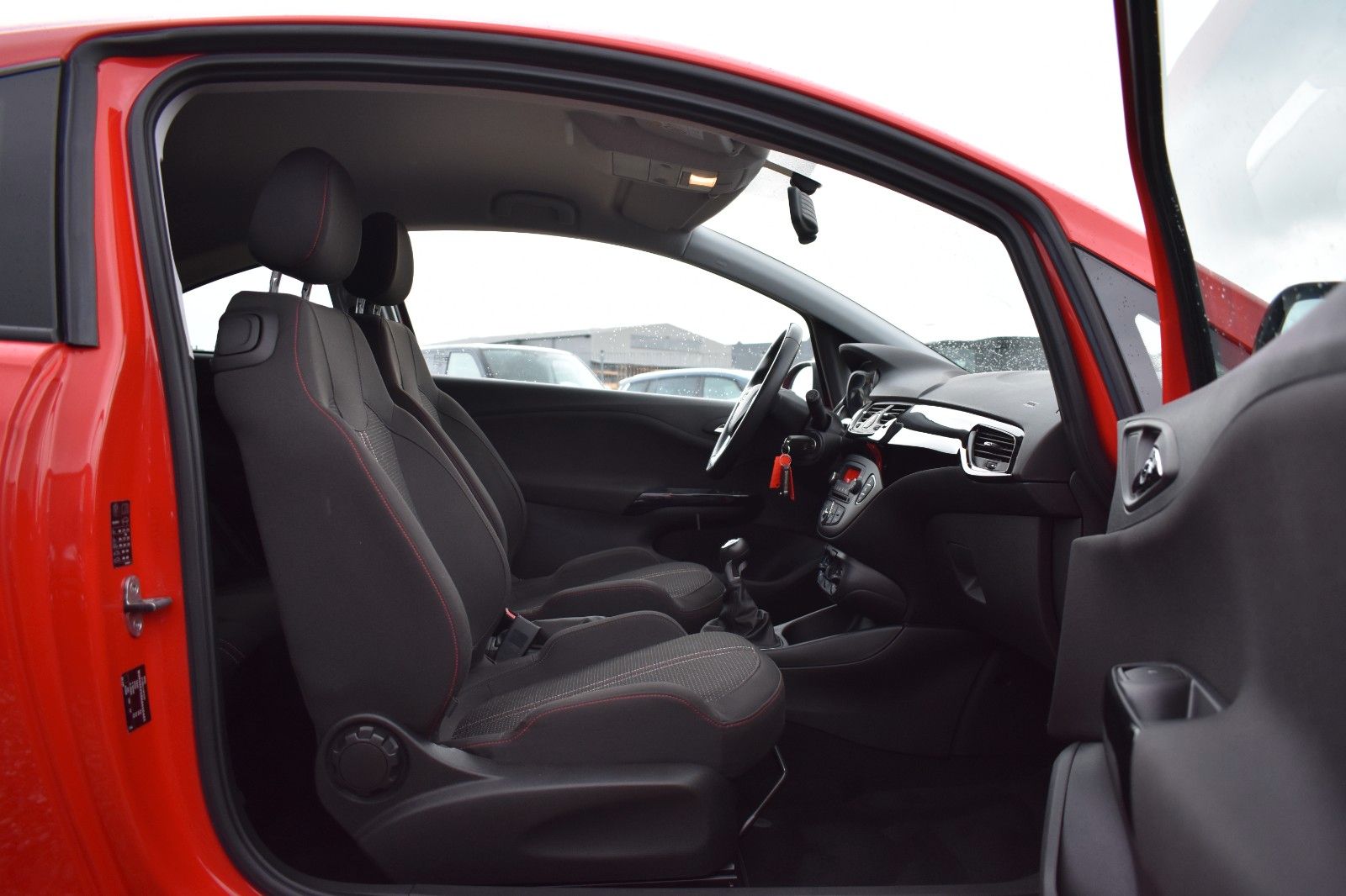 Fahrzeugabbildung Opel Corsa E Color Edition Lenkradhz Sitzhz TÜV Neu