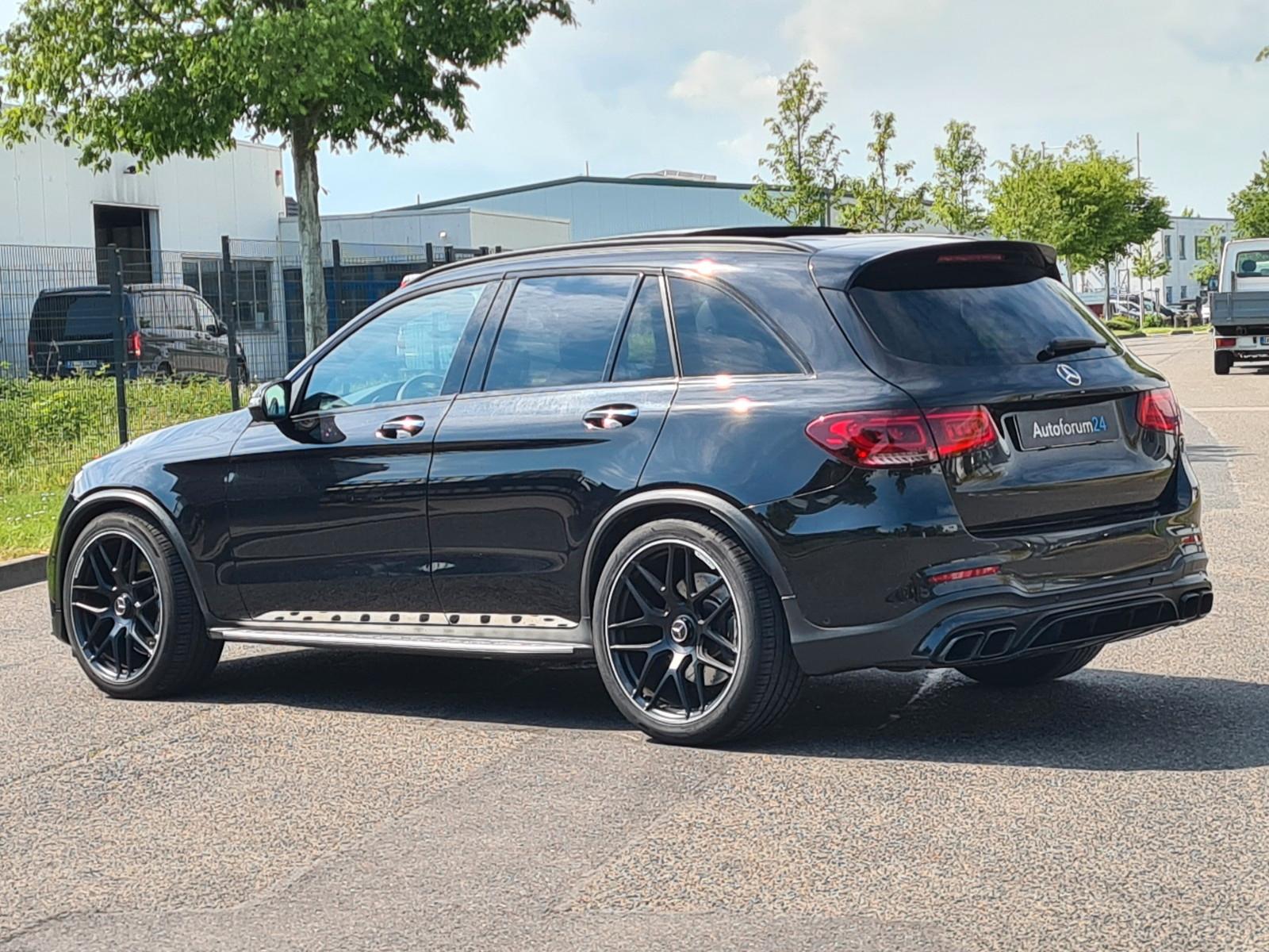 Mercedes-Benz GLC 63 AMG 4Matic*Autom.*Navi*Kamera*Panorama*