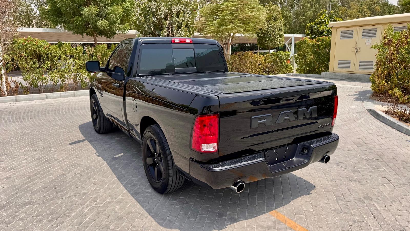 Dodge 5.7*V8*4X4*SINGLE*RAMBOX*CLEAN-CARFAX*AHK*NAVI*