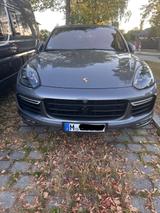 Porsche Cayenne Turbo , BOSE , Standheizung, Pano - Porsche Cayenne Gebrauchtwagen in München