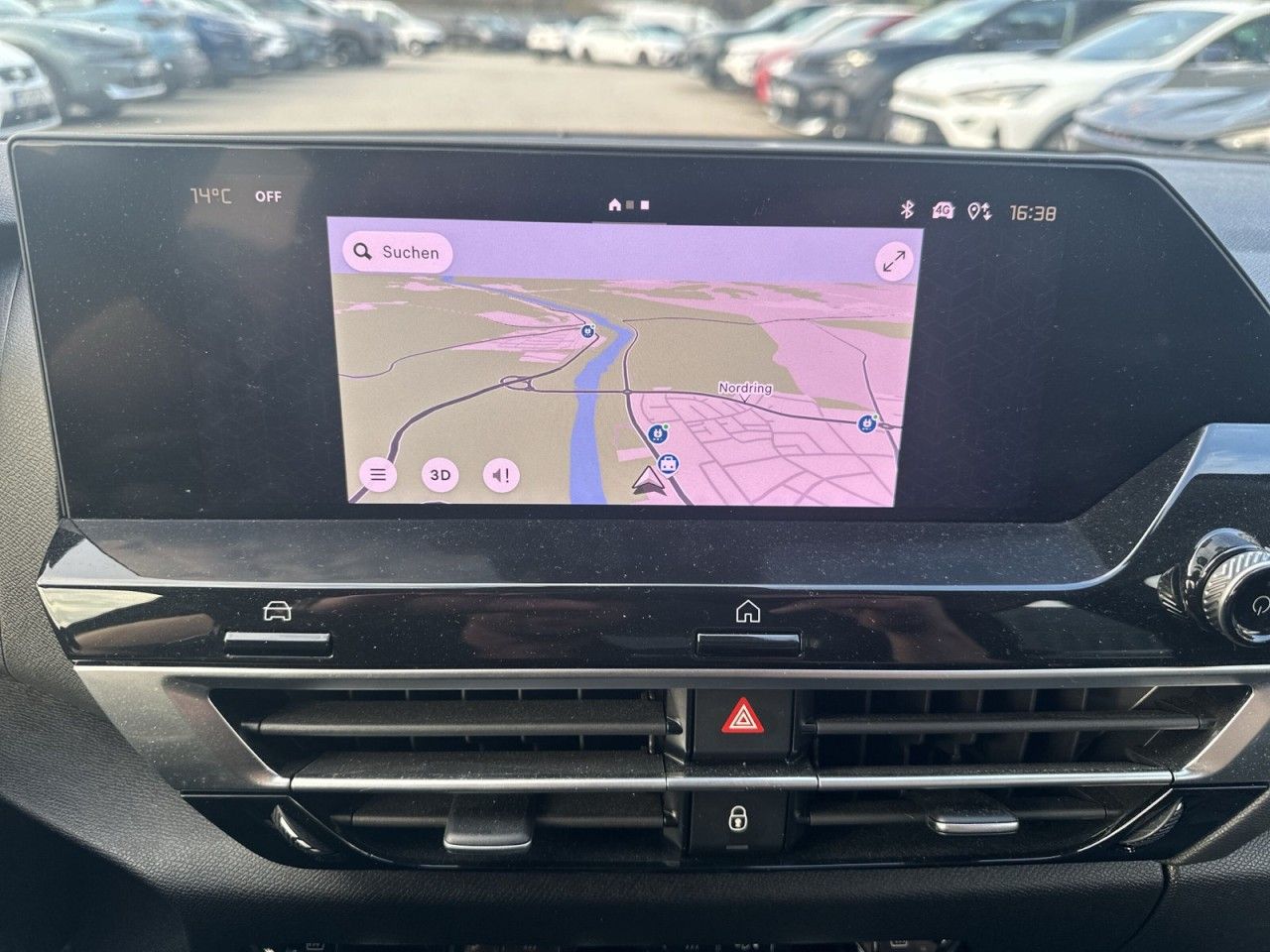Fahrzeugabbildung Citroën ë-C4 136 Feel Pack - mit KI generiert/bearbeitet