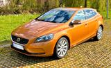 Volvo V40 D4 orig. 34000km 5-Zyl.Diesel NEUZUSTAND - gebrauchte Volvo V40 aus dem Jahr 2012