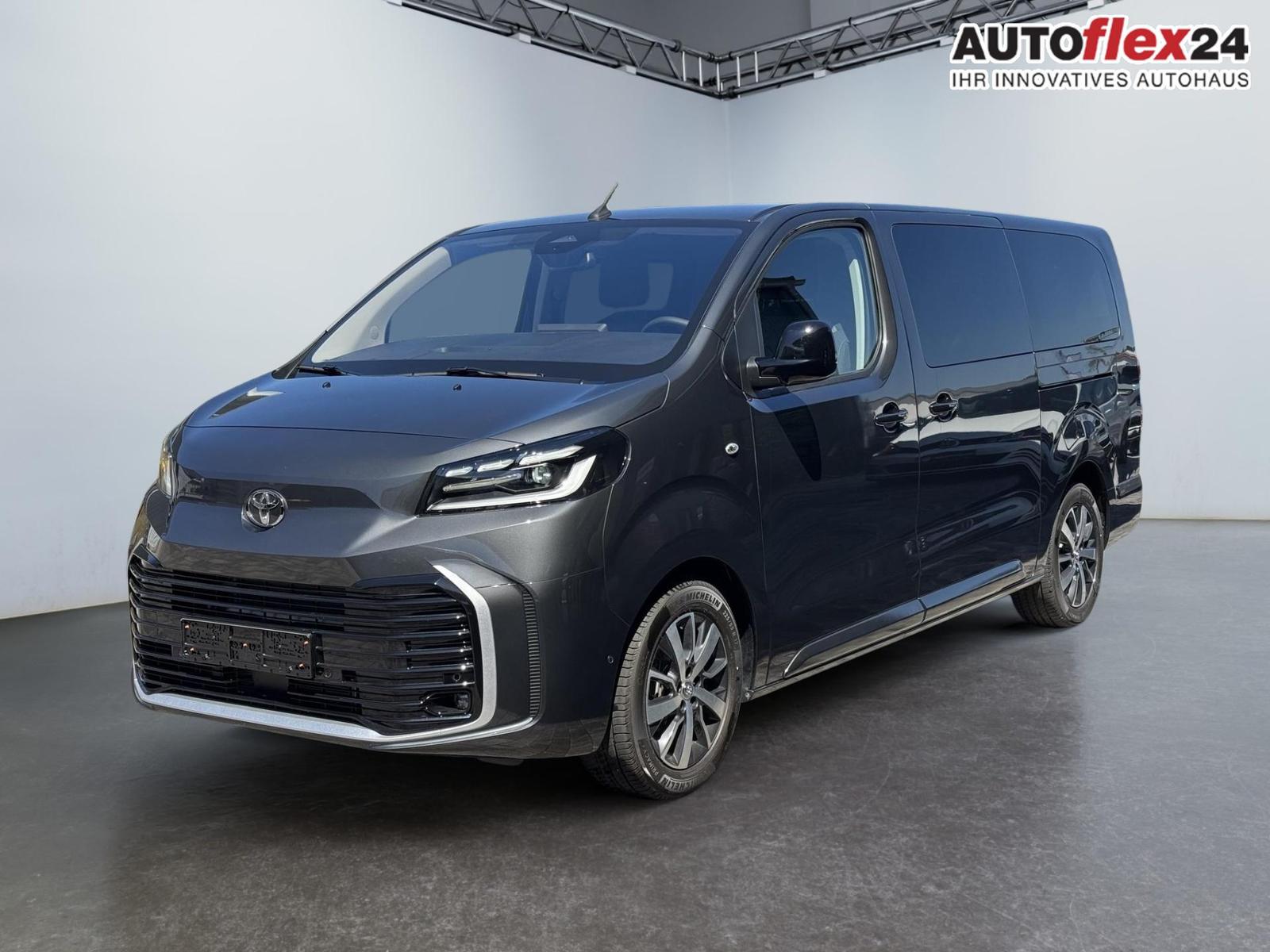 Toyota Proace Verso 2,0 D-4 L2 8-Sitzer ACC 2ZoKlima...