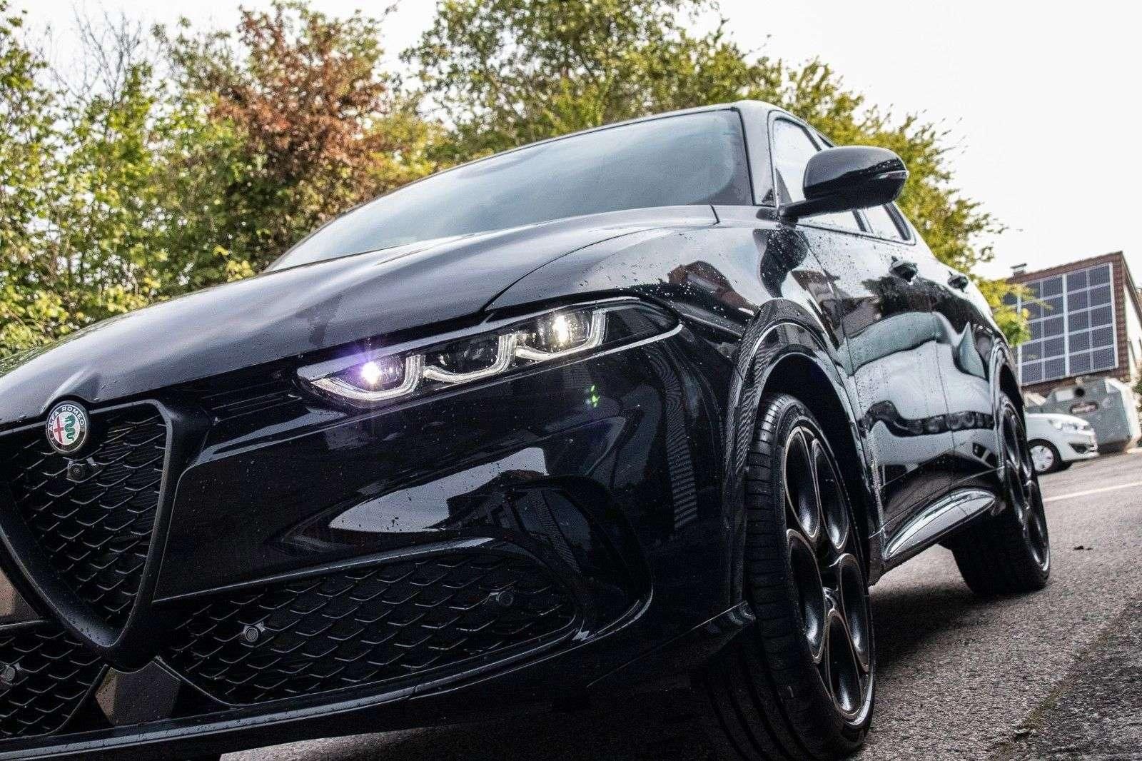 Fahrzeugabbildung Alfa Romeo Tonale MY25 1.5 VGT Hybrid 118kW DCT INTENSA