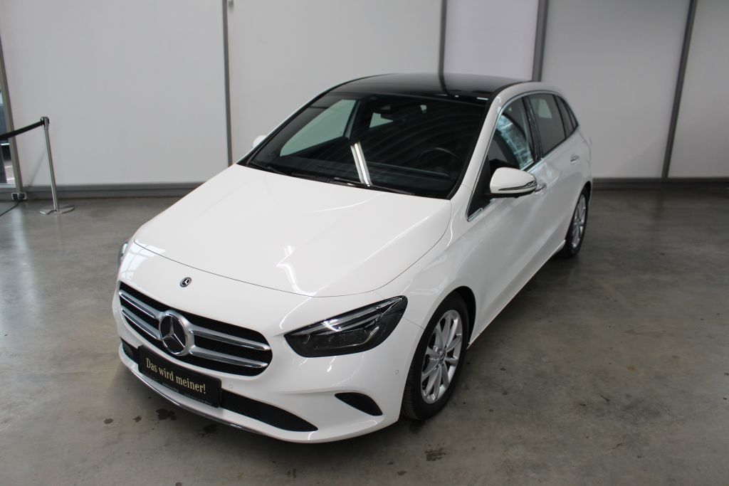 MERCEDES-BENZ B 220 4M AHK LED MBUX Standheizung Burmester