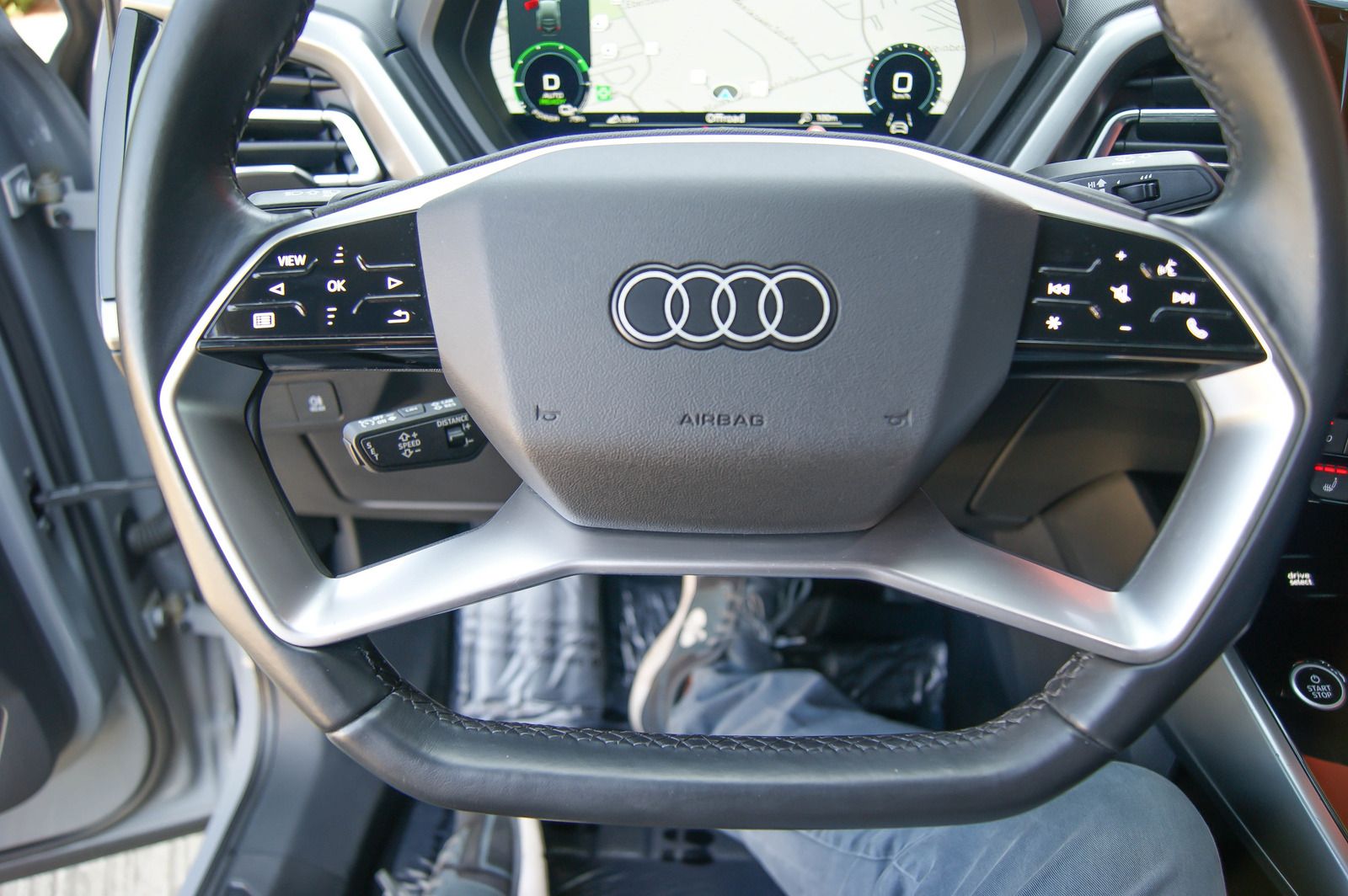 Fahrzeugabbildung Audi Q4 50 e-tron quattro Sportback HEAD-UP KAMERA 19