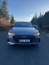Audi e-tron 55 quattro - - Audi e-tron von privat