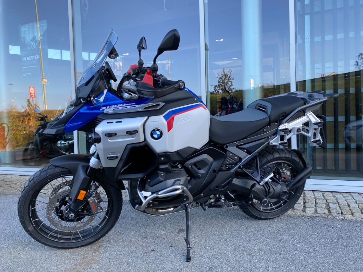 Fahrzeugabbildung BMW R 1300 GS Adventure Trophy