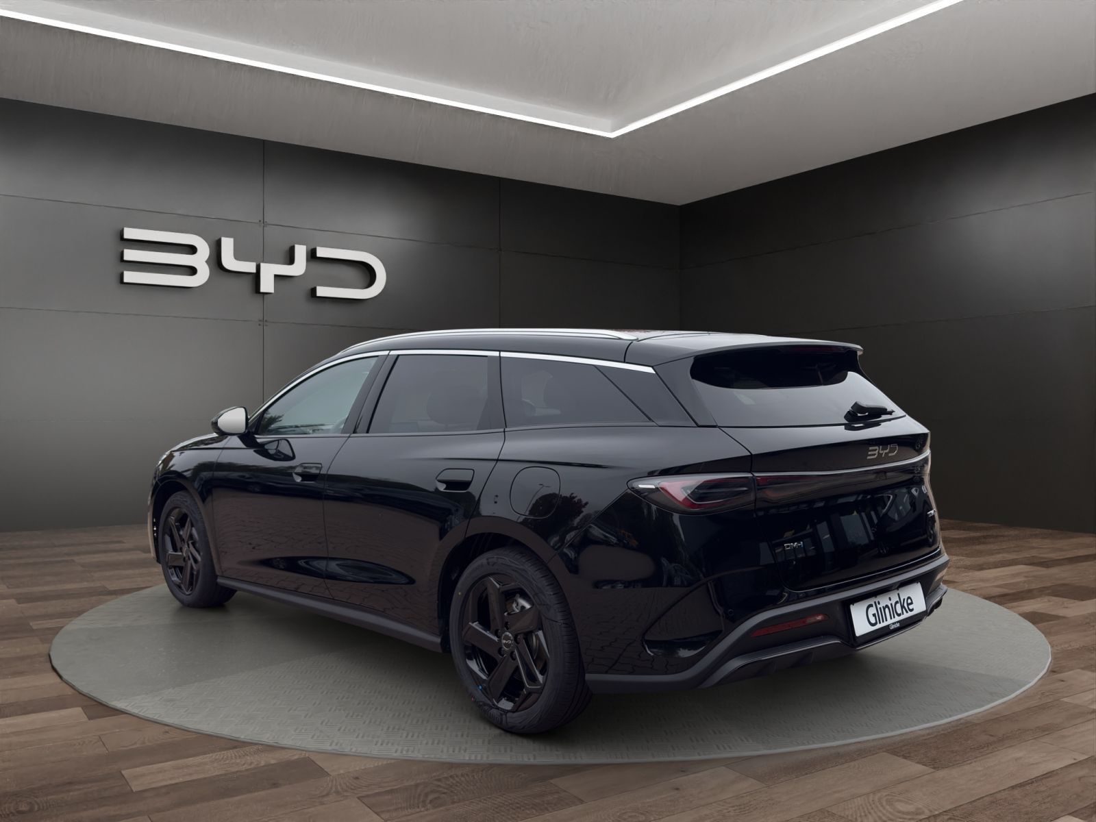 BYD SEAL 6