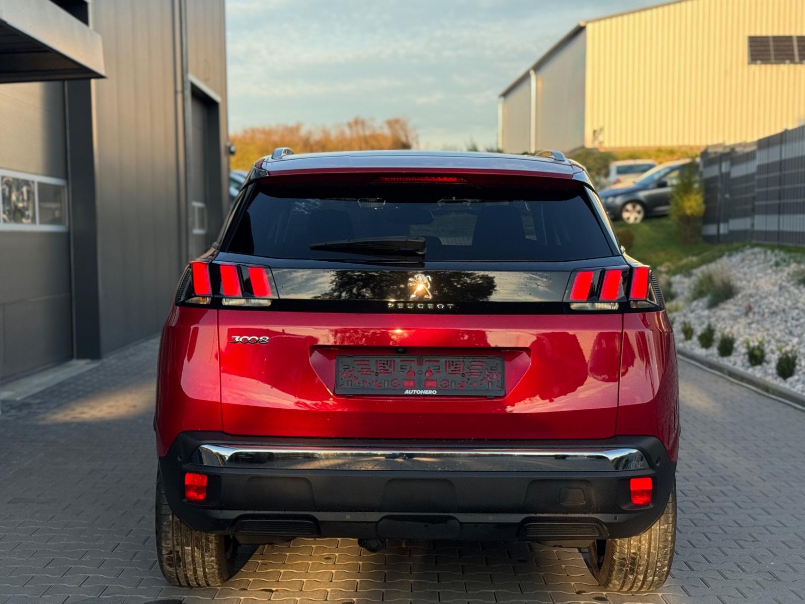 Peugeot 3008 KAMER-360°/LEDER/PANO/KeyLess/AHK+