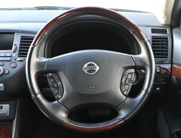 Nissan President (PGF50) – Bild 17