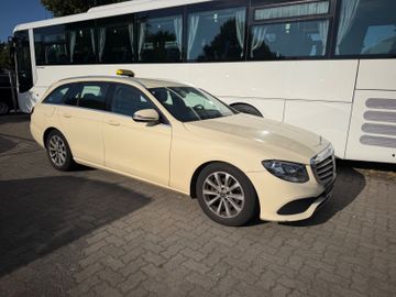 Mercedes E 200 - 2