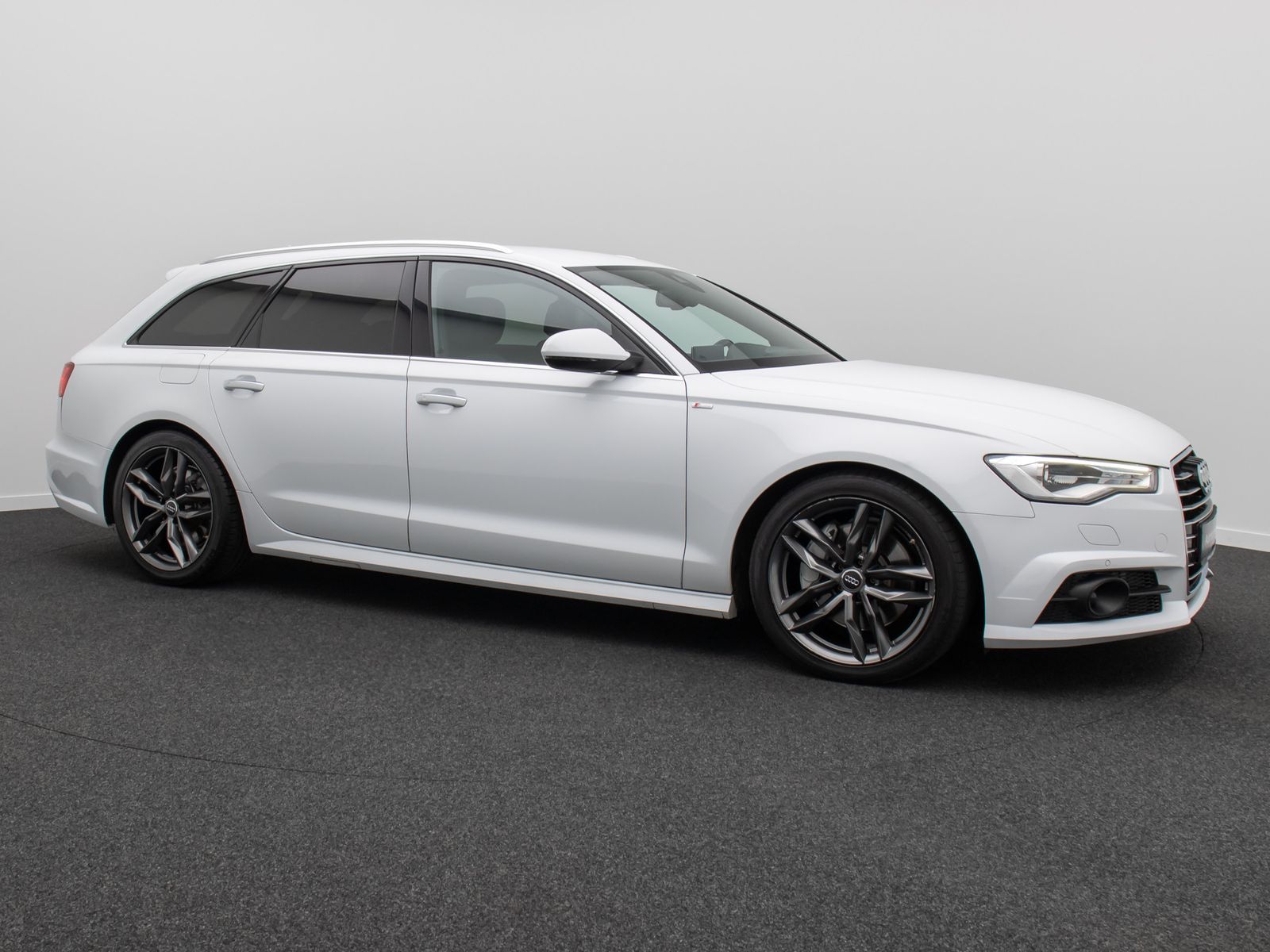 Fahrzeugabbildung Audi A6 3.0 quattro SLine ACC MemoryHUD DAB Kamera