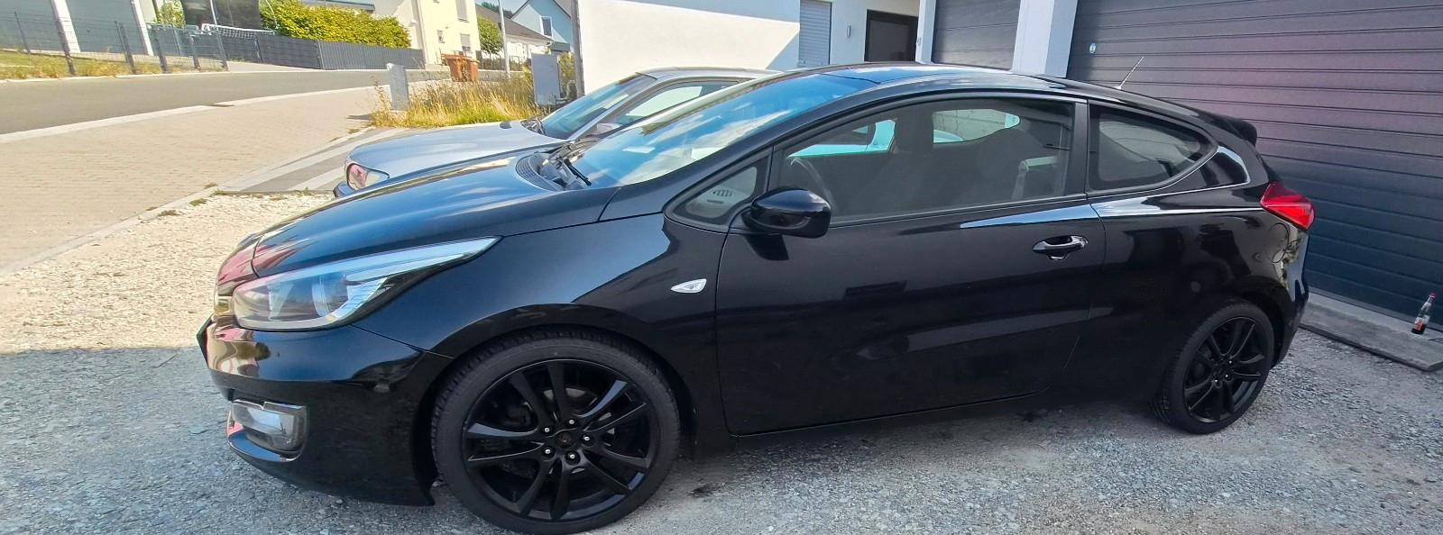 Kia pro_cee'd / ProCeed 1.6 GDI Vision pro_cee'd...