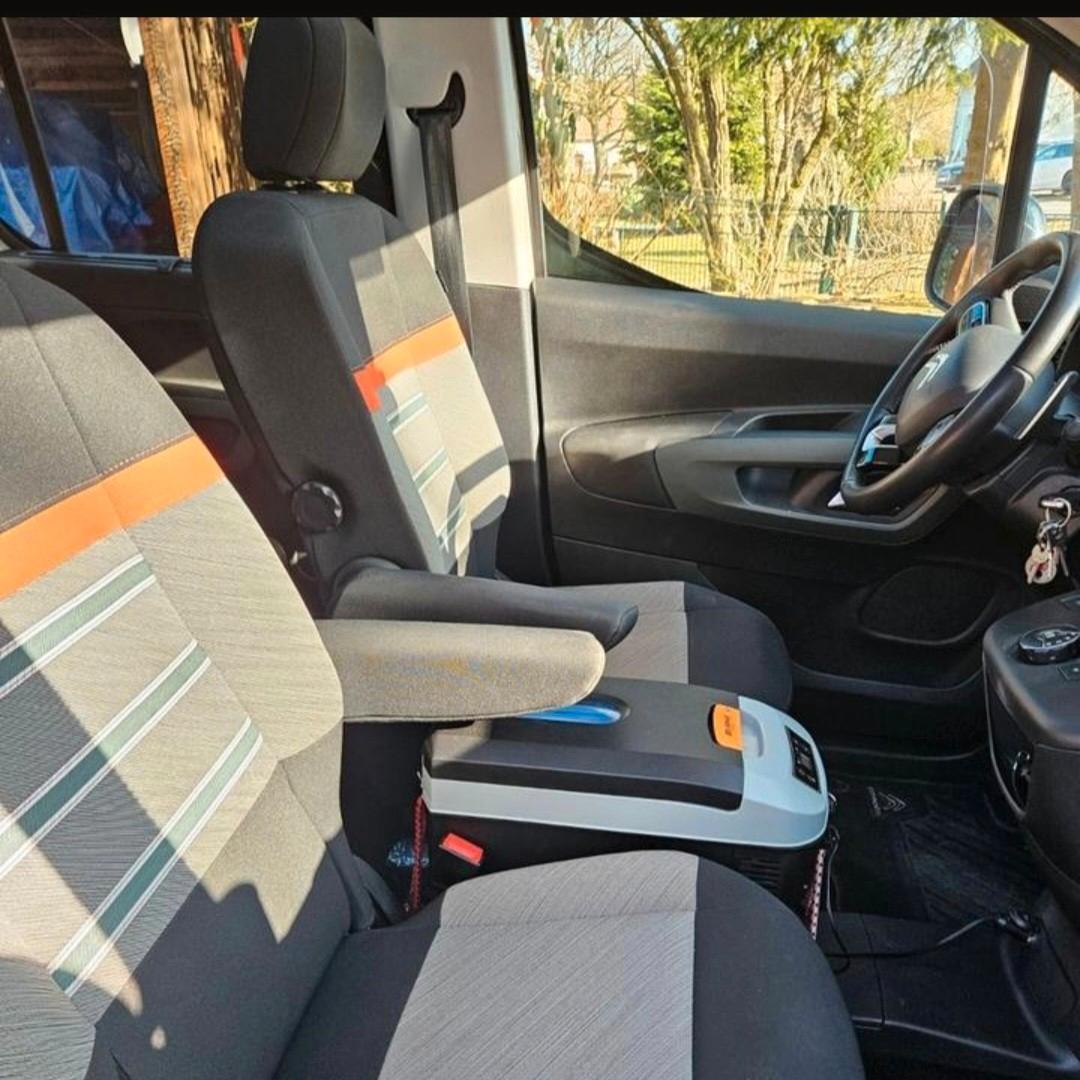 Citroën Berlingo BlueHDi 130 S&S SHINE M EAT8 SHINE