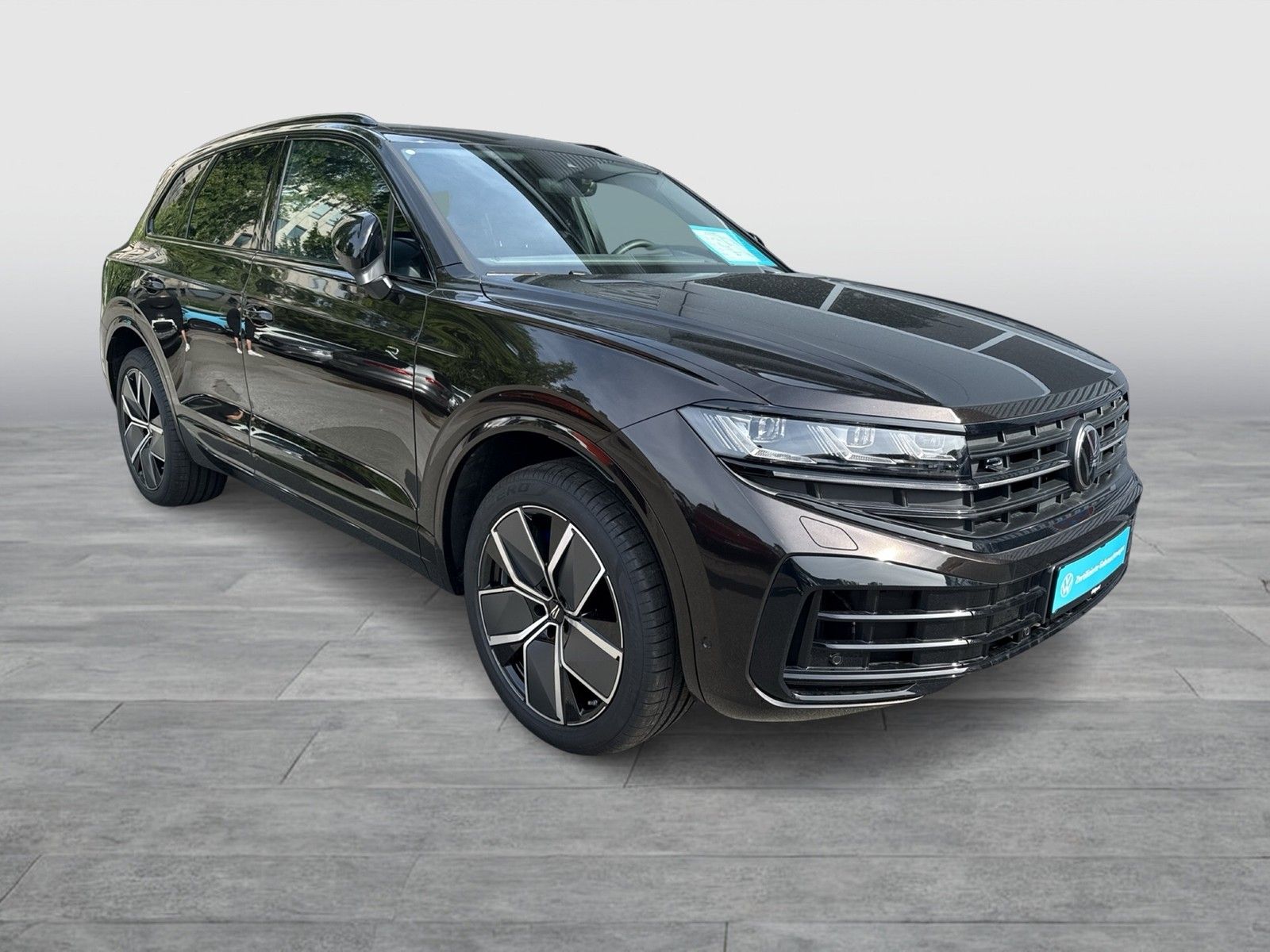 Volkswagen Touareg HYBRID R PANO DYNAUDIO CAM ACC LM21 NAVI foto 5
