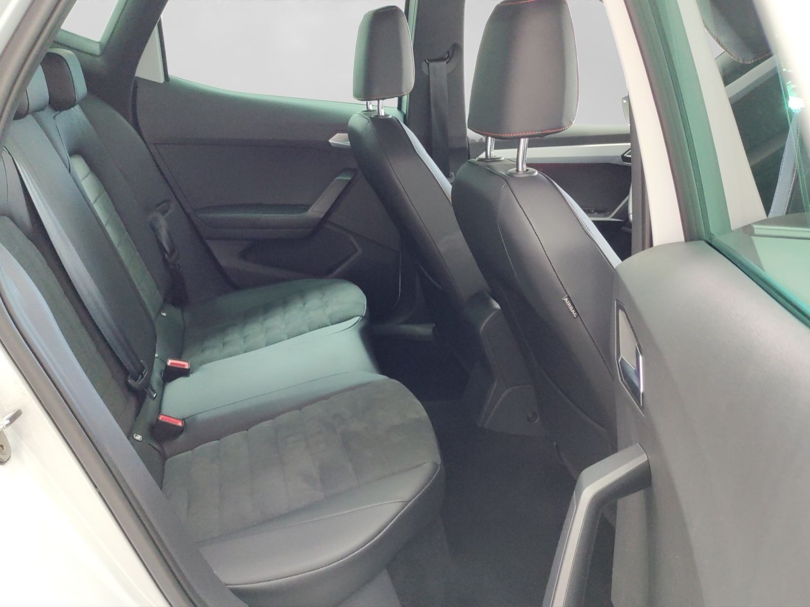 Seat Arona - Bild 7