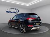 Hyundai Tucson 2.0 4WD I 1.HDI AHK I LederIPanoIGarantie - gebrauchte Hyundai TUCSON aus dem Jahr 2017
